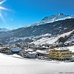 Beim Holzschnitzer-4 By Interhome