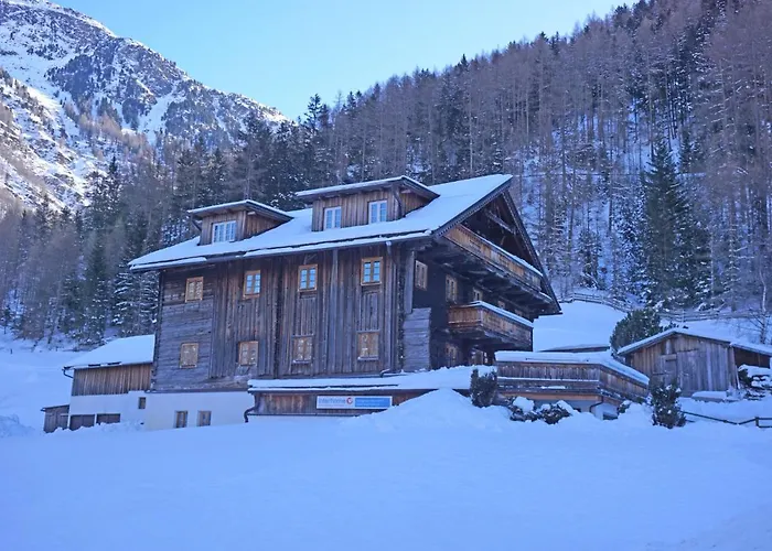 Beim Holzschnitzer-4 By Interhome *